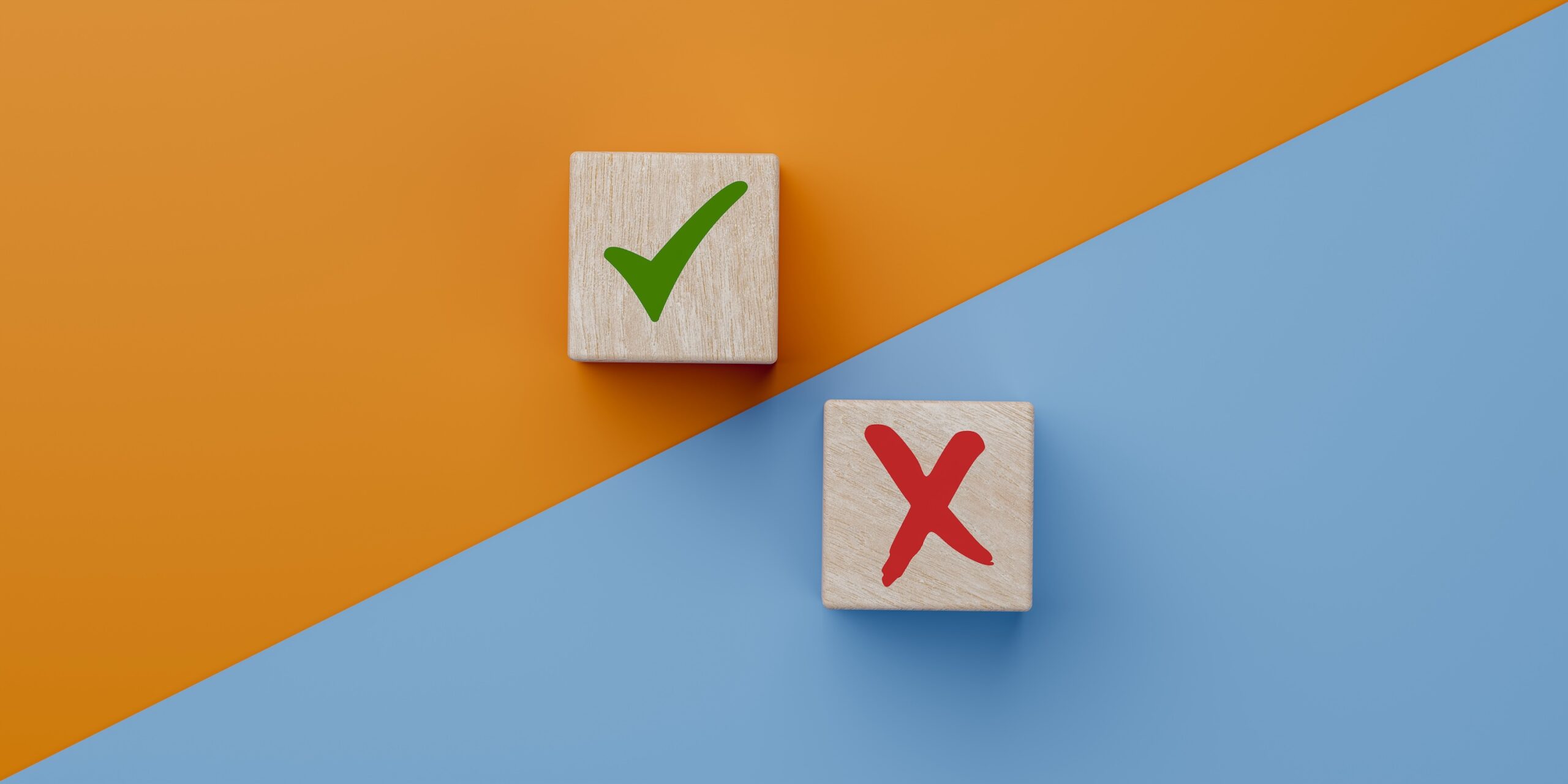 Home Downsizing. A rectangular image with two wooden cubes, one on the top left a check mark green tick and the lower right cube a red cross mark ‘x’. The pros and cons of a Reverse Mortgage.